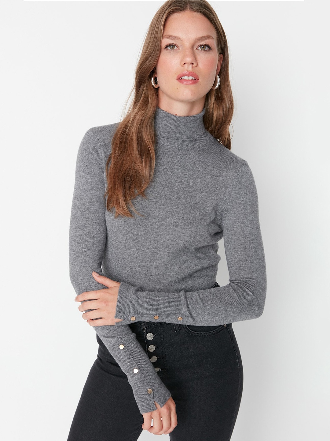 

Trendyol Turtle Neck Pullover Sweaters, Grey