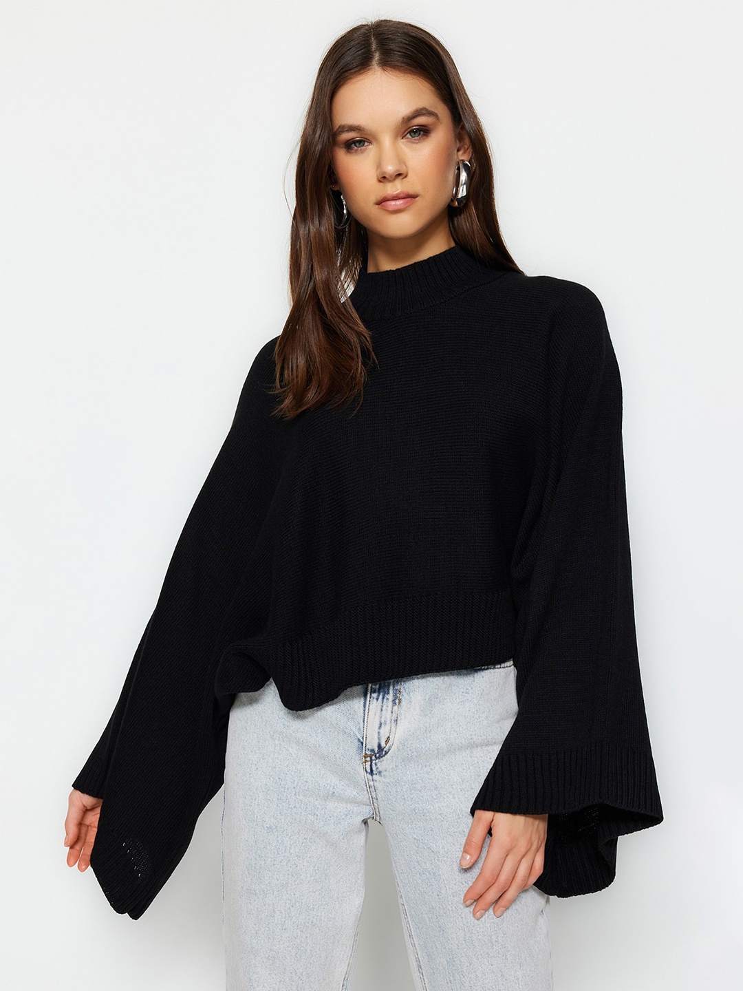 

Trendyol Oversized Acrylic Pullover Sweater, Black