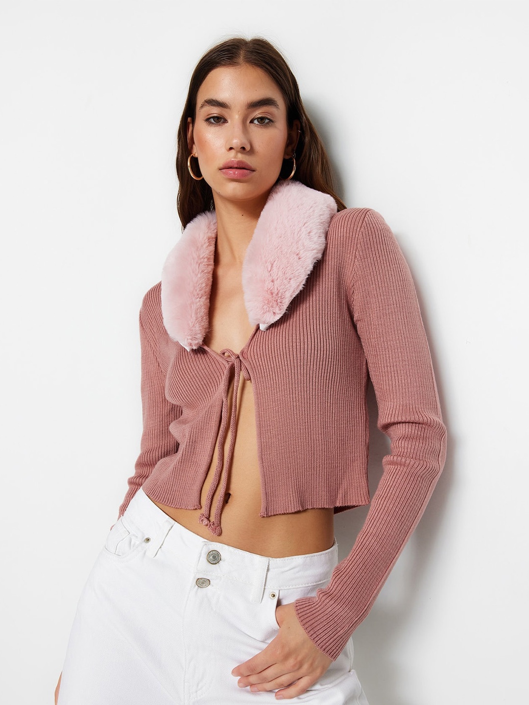 

Trendyol Shawl Collar Ribbed Pure Acrylic Crop Sweaters, Pink