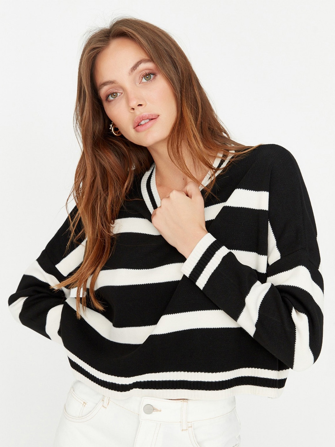 

Trendyol Striped Acrylic Pullover, Black