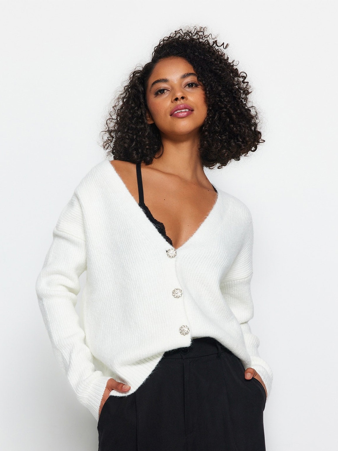 

Trendyol Ribbed V-Neck Cardigan, White