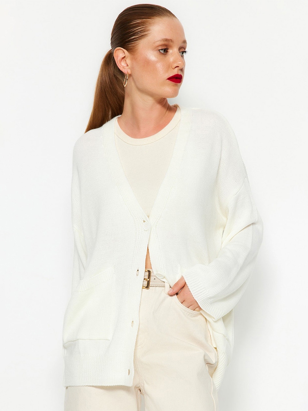 

Trendyol Long Sleeves Acrylic Cardigan, White