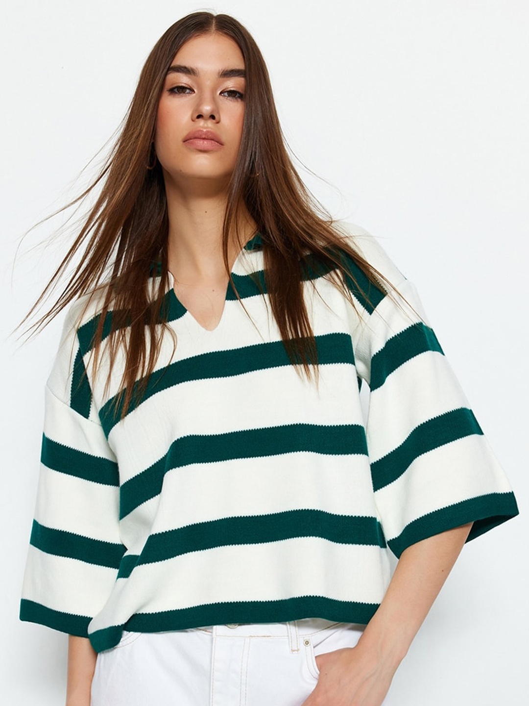 

Trendyol V-Neck Striped Oversized Pullover, Green