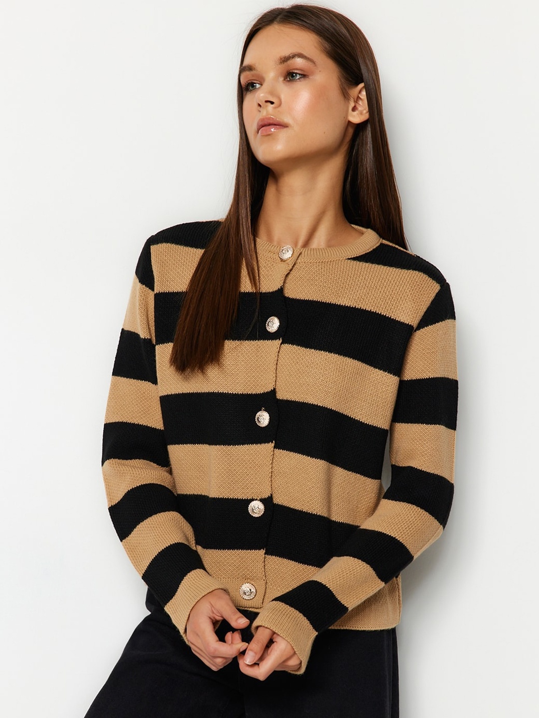 

Trendyol Round Neck Striped Acrylic Cardigan, Brown