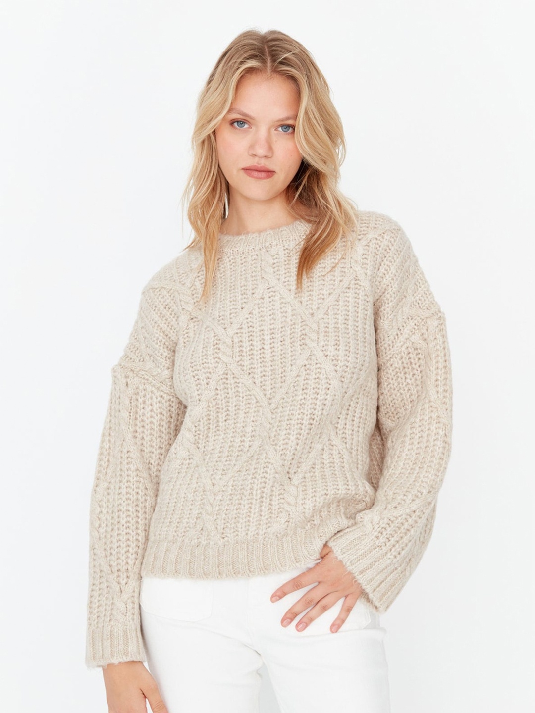 

Trendyol Round Neck Ribbed Pullover Sweater, Beige