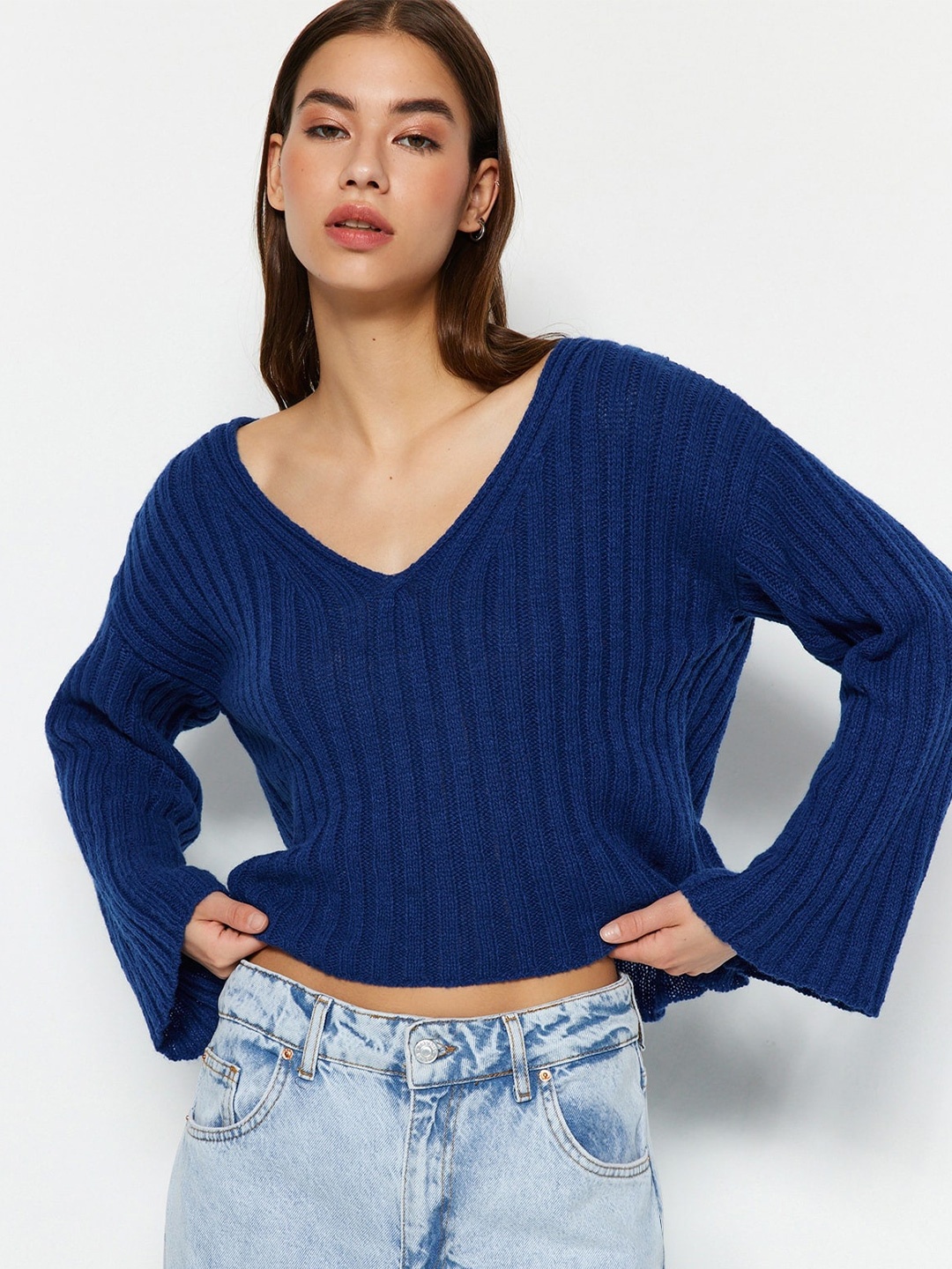 

Trendyol Ribbed V-Neck Woollen Pullover, Blue