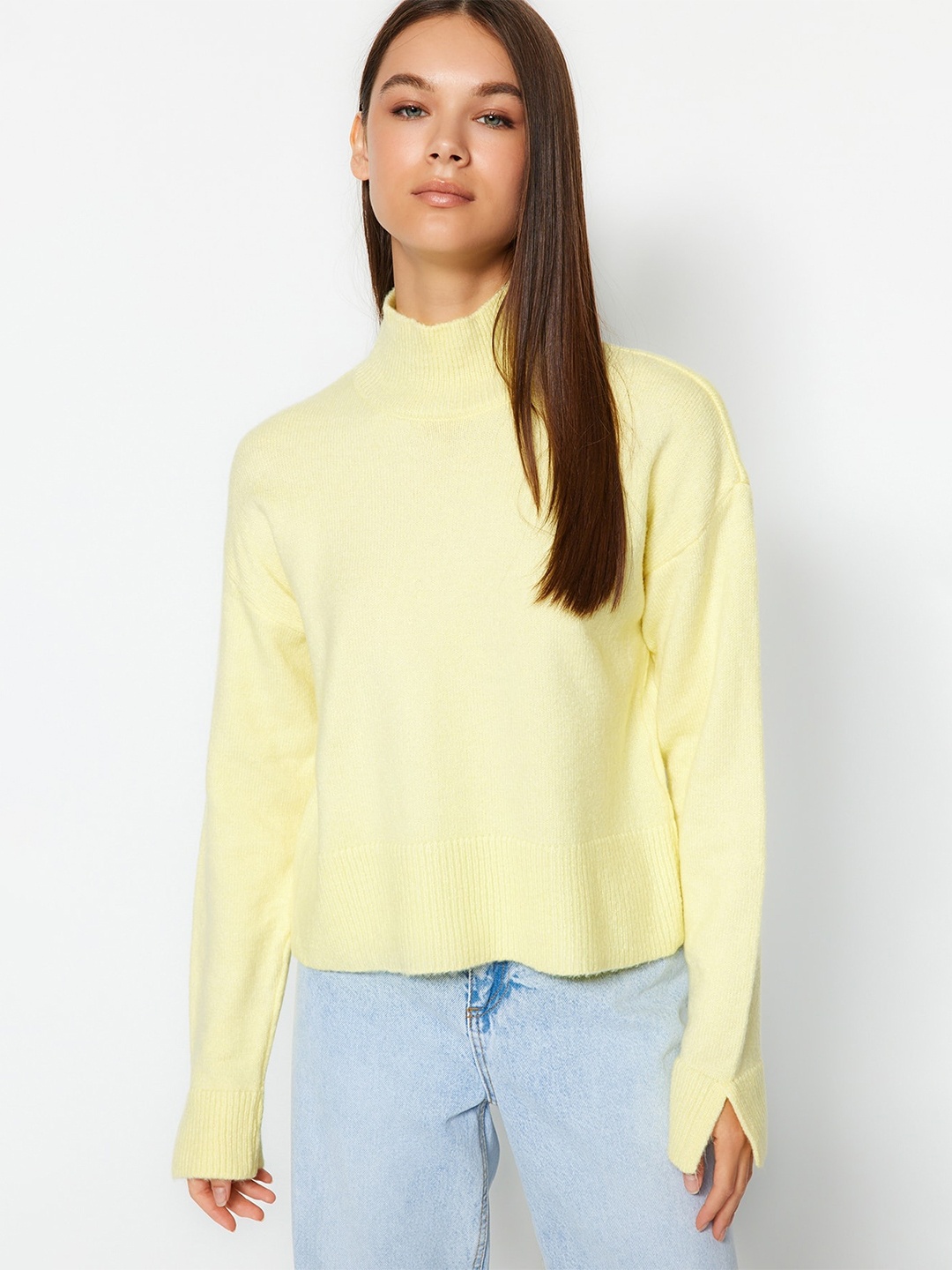 

Trendyol Turtle Neck Pullover Sweater, Yellow