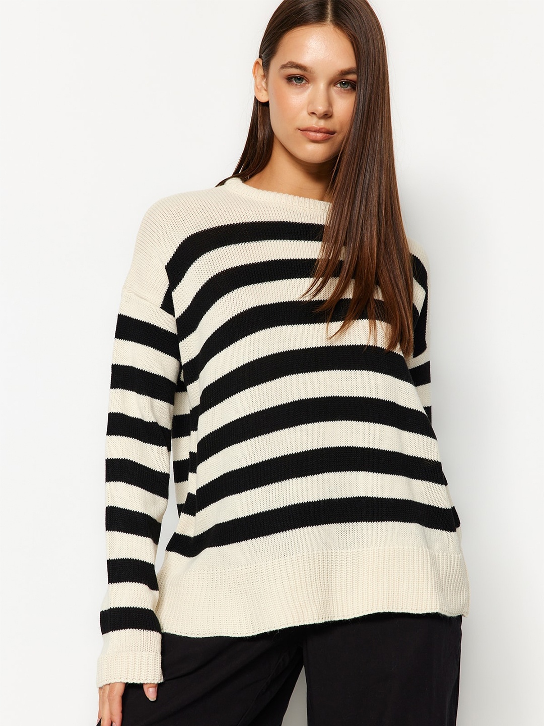 

Trendyol Striped Acrylic Pullover, Black