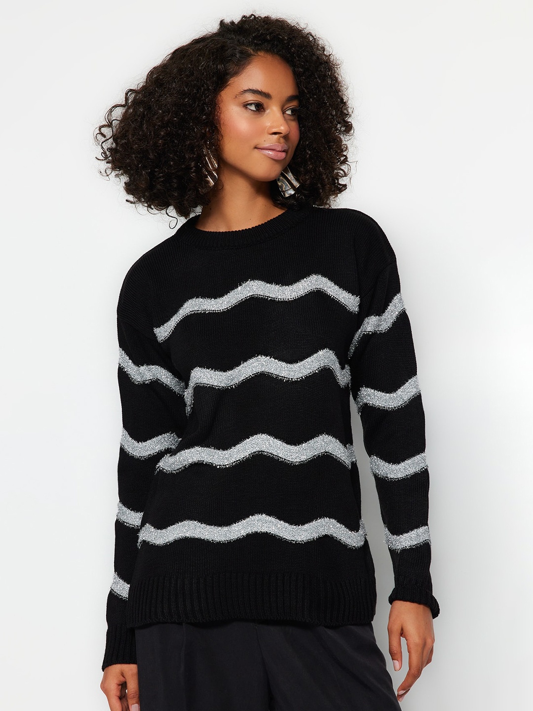 

Trendyol Round Neck Striped Acrylic Pullover, Black