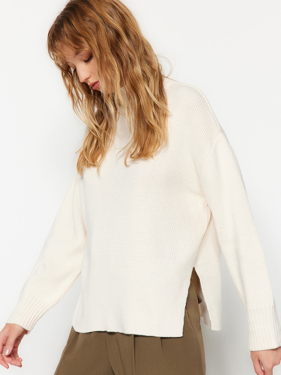 

Trendyol Ribbed Acrylic Pullover, Cream