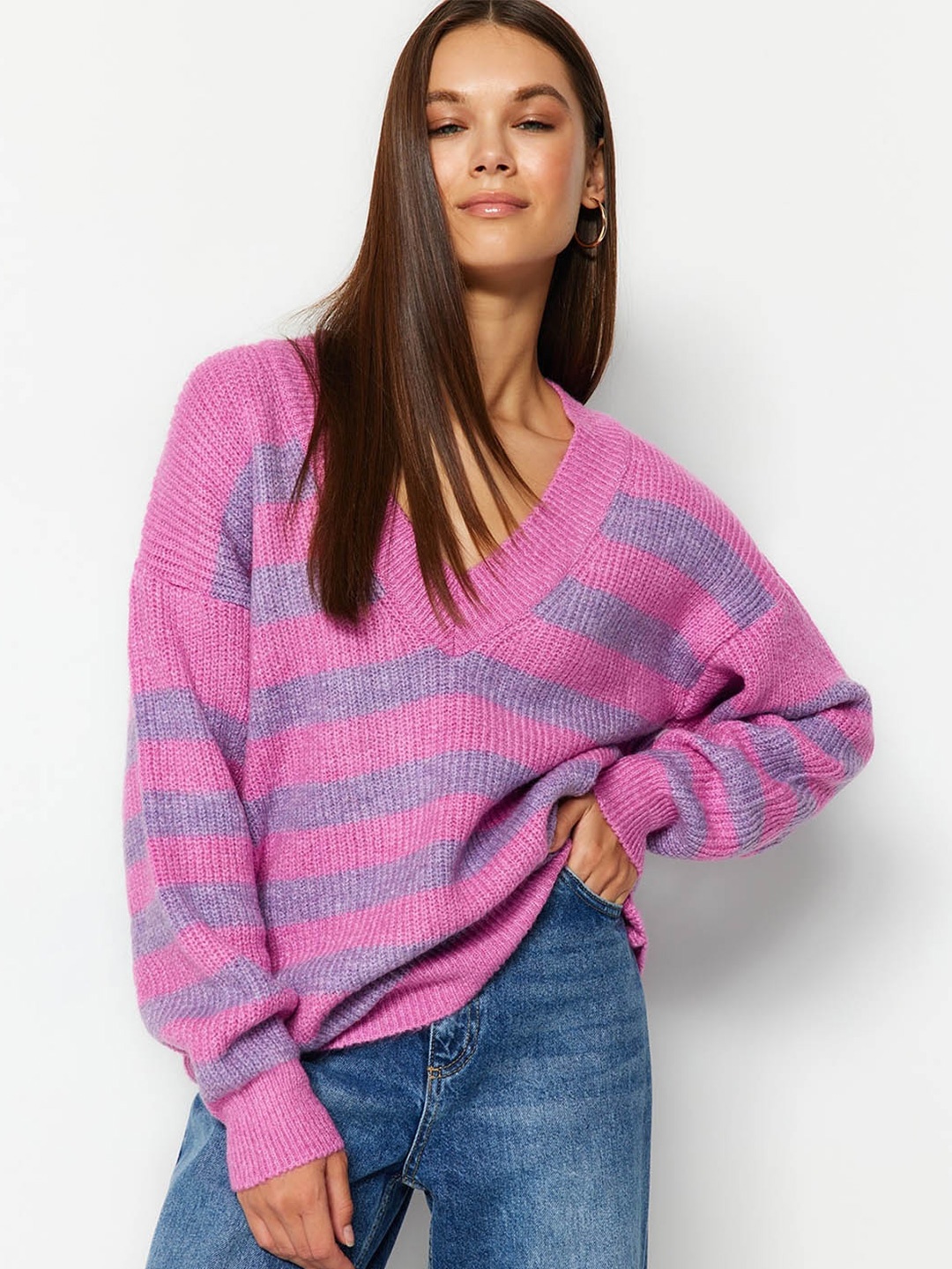 

Trendyol V-Neck Striped Pullover, Pink