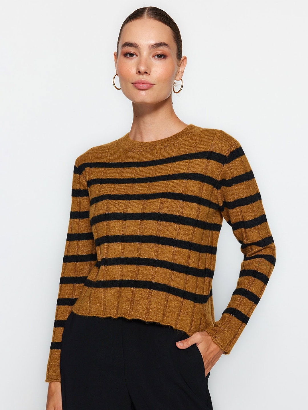 

Trendyol Striped Round Neck Long Sleeve Acrylic Pullover Sweaters, Brown
