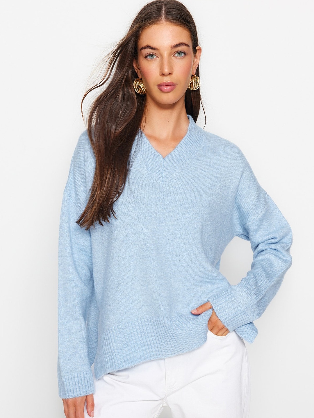 

Trendyol V-Neck Long Sleeves Pullover, Blue