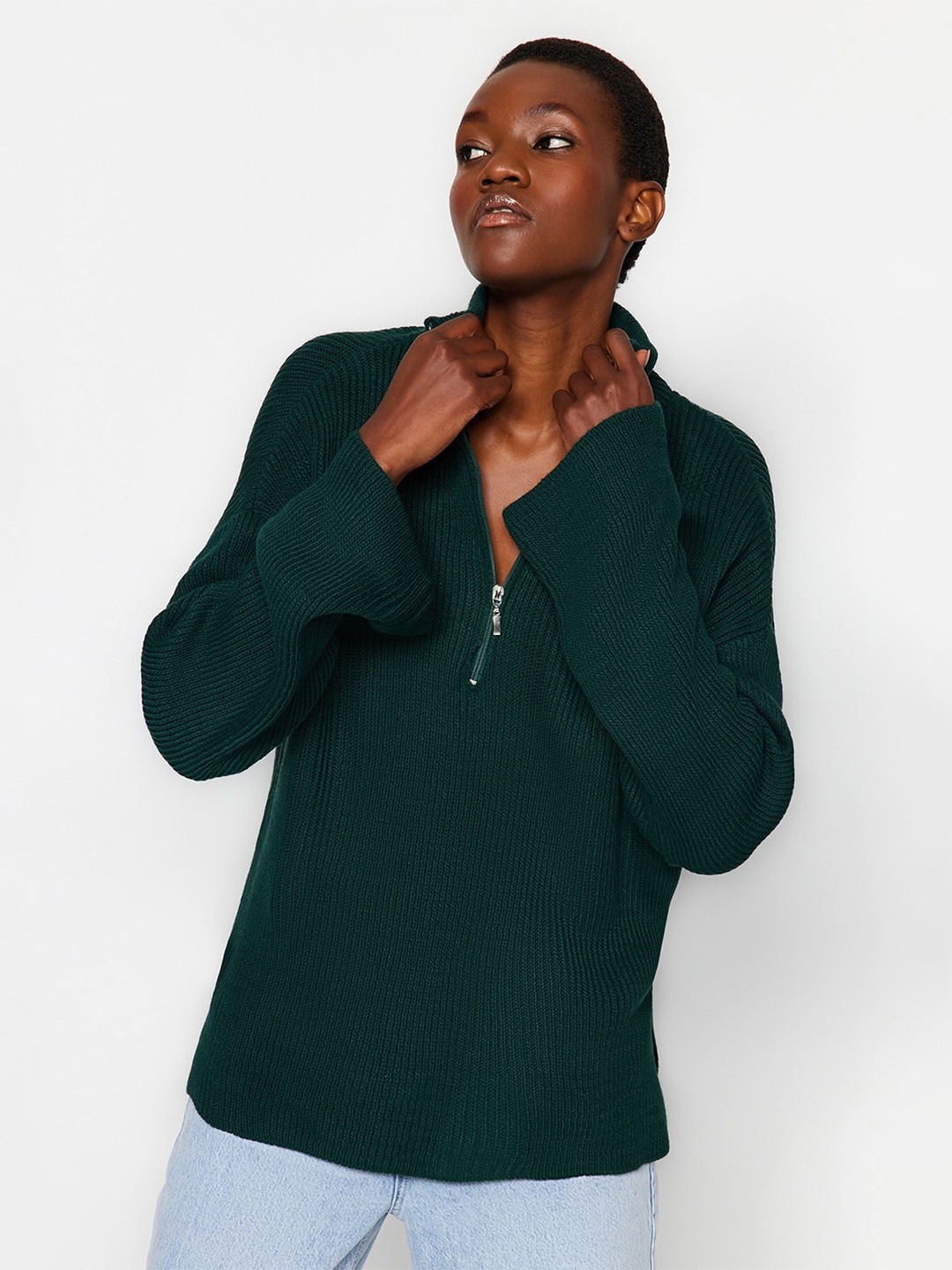 

Trendyol Turtle Neck Ribbed Pullover, Green