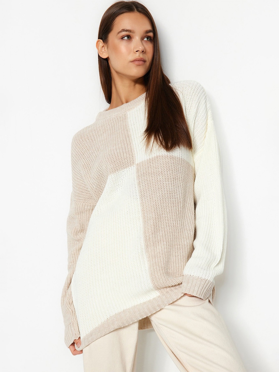 

Trendyol Colourblocked Acrylic Pullover, Beige