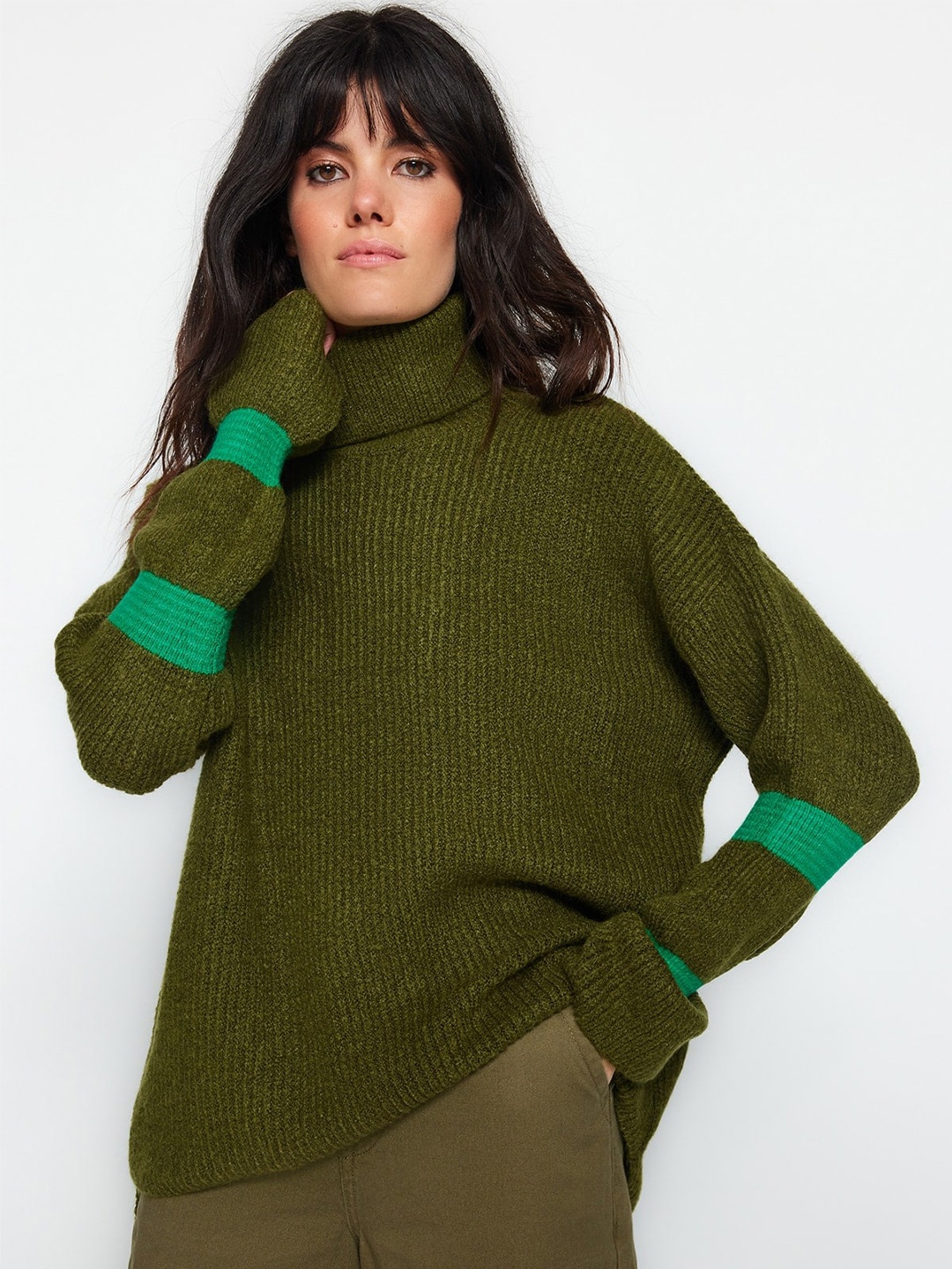 

Trendyol Ribbed Turtle Neck Pullover, Green