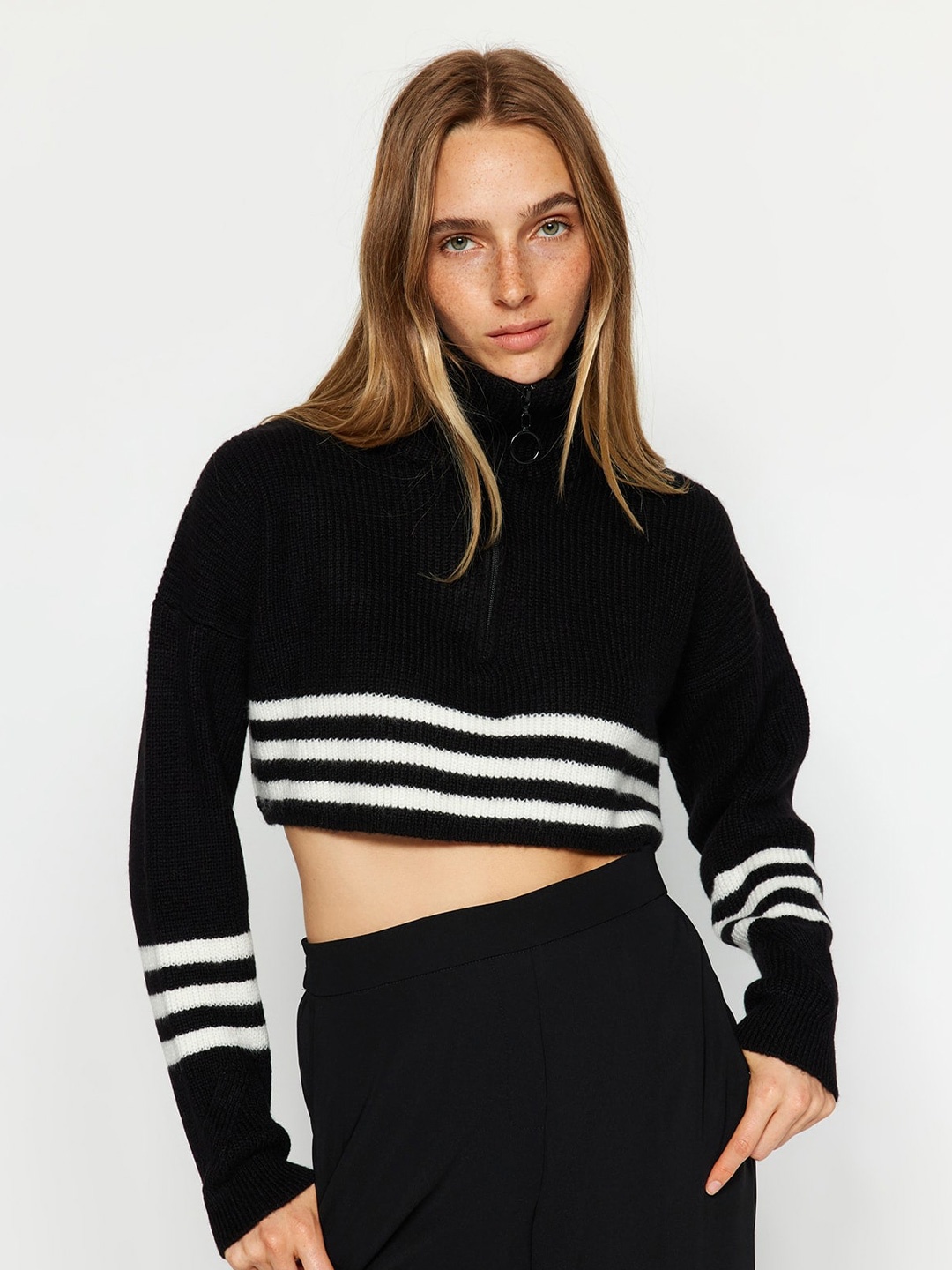 

Trendyol Striped Mock Collar Crop Pullover, Black