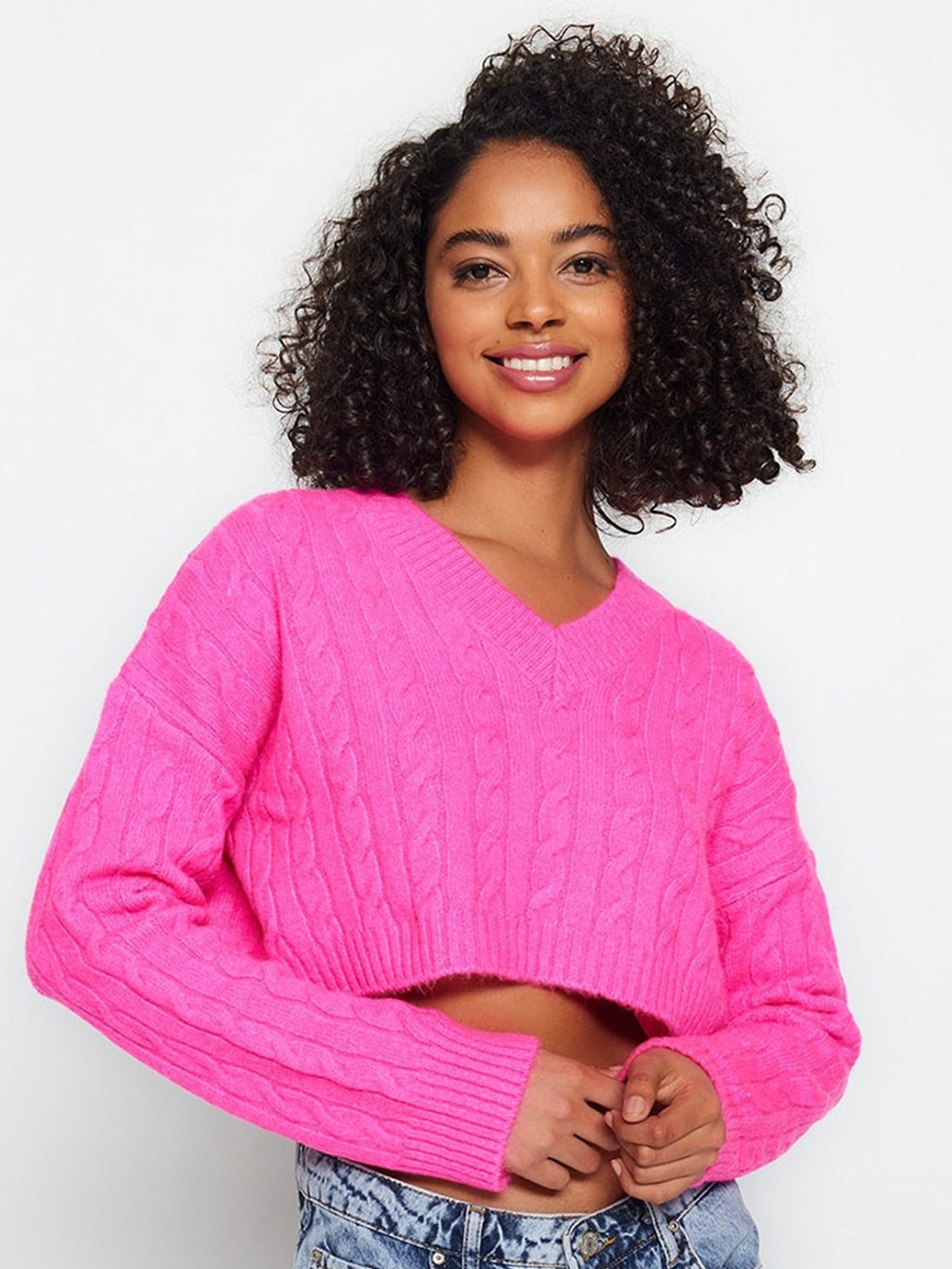 

Trendyol Cable Knit Self Design V-Neck Crop Pullover Sweater, Pink