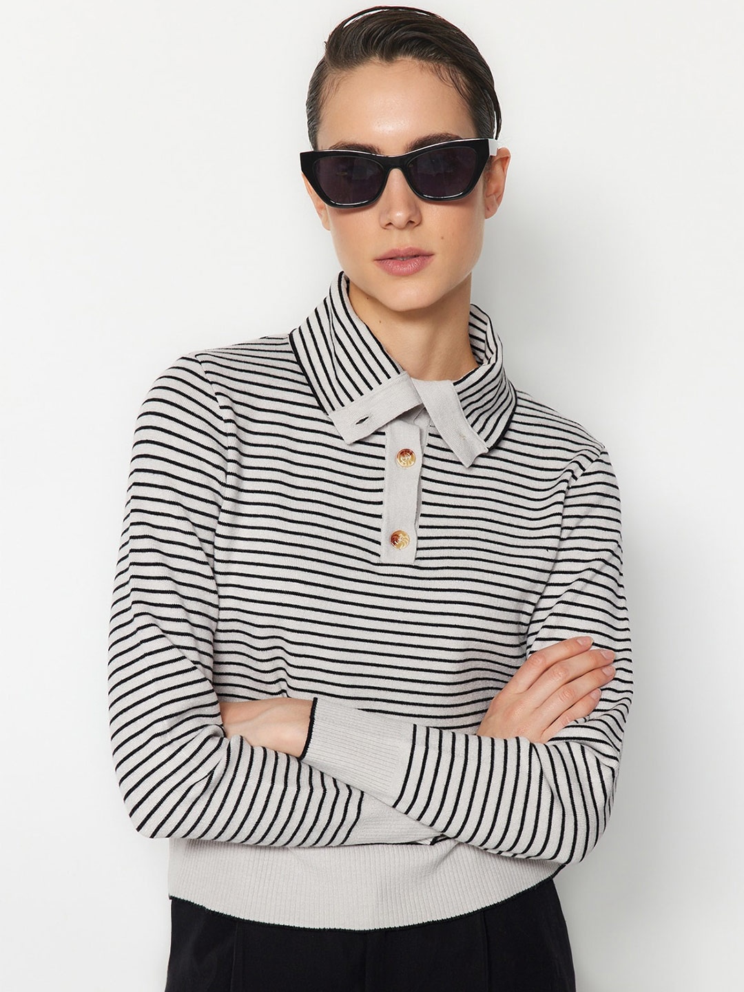 

Trendyol Striped Shirt Collar Pullover Sweatshirt, Beige