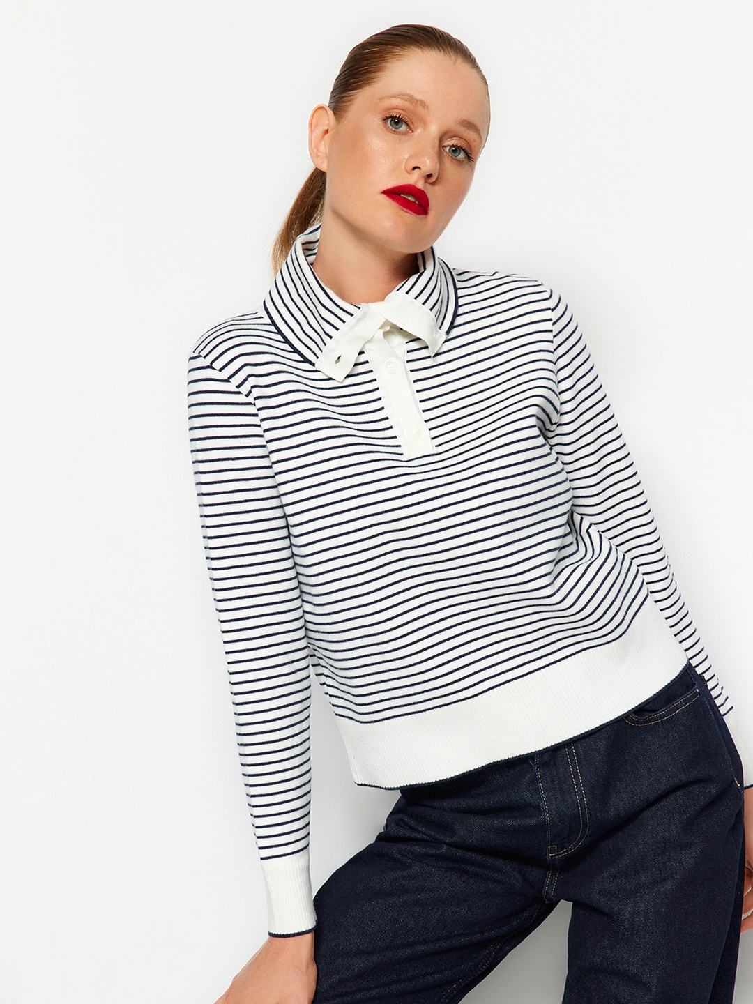 

Trendyol Striped Turtle Neck Long Sleeves Pullover, White