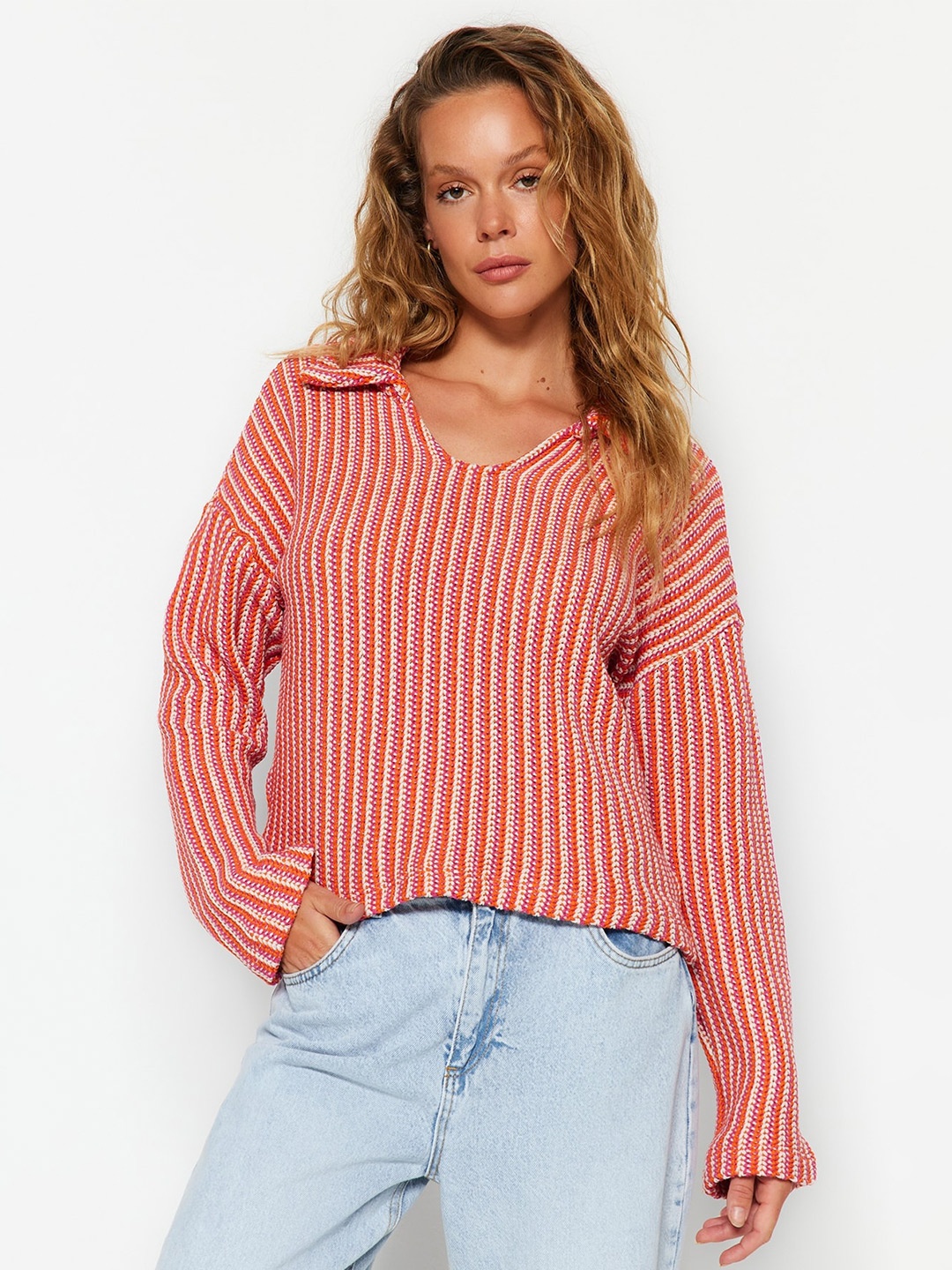 

Trendyol Striped V-Neck Pullover, Cream