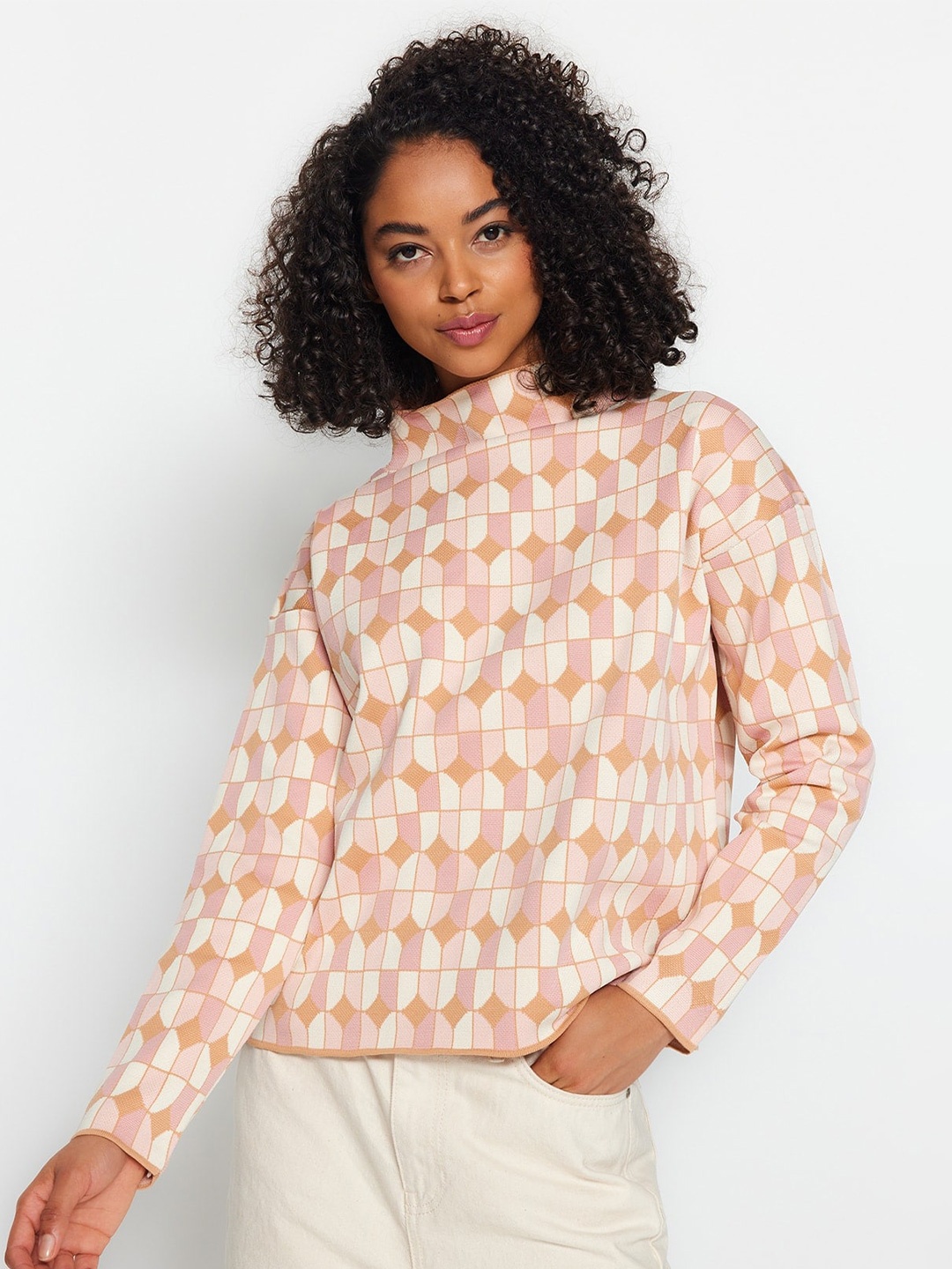

Trendyol Geometric Printed High Neck Pullover, Pink