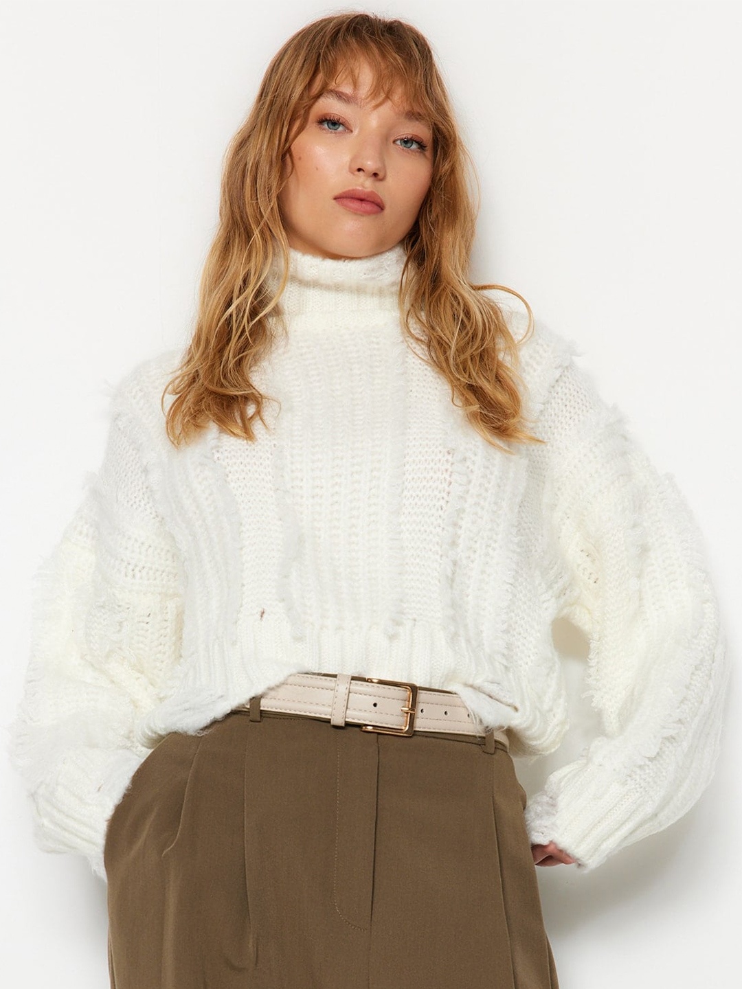 

Trendyol Cable Knit Turtle Neck Pullover Sweaters, Cream