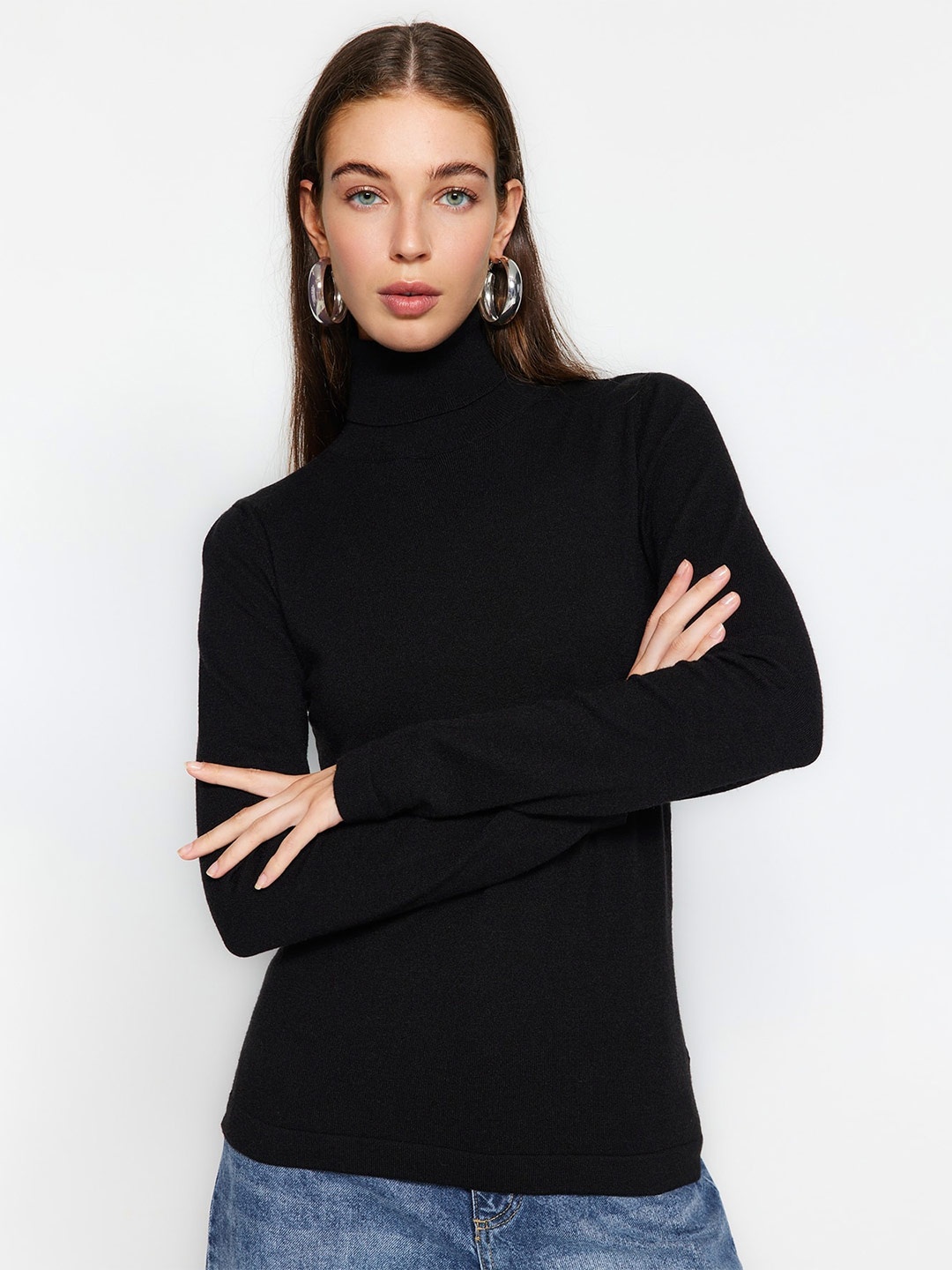 

Trendyol Turtle Neck Acrylic Pullover, Black