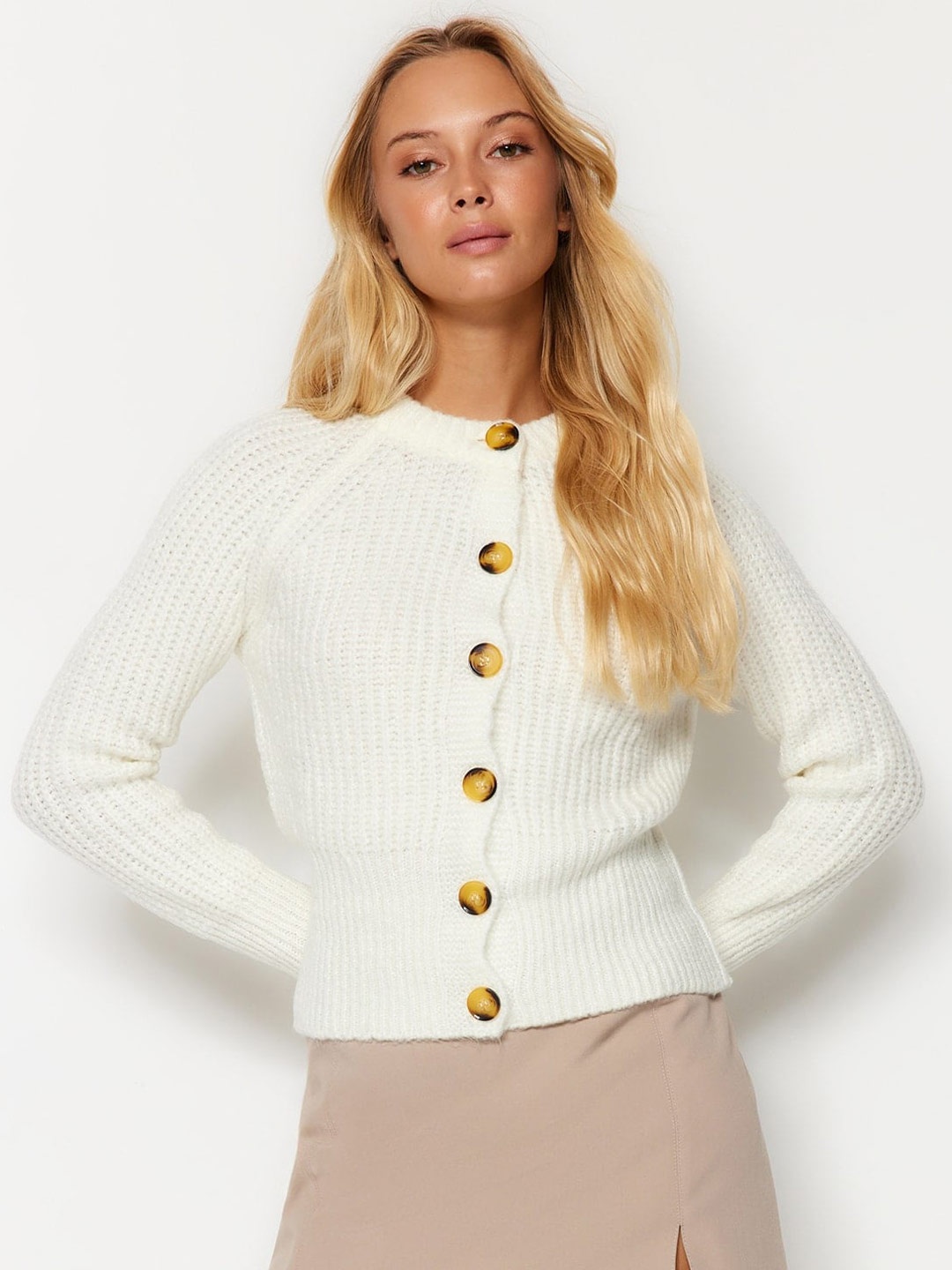 

Trendyol Self Design Cable Knit Cardigan Sweater, White
