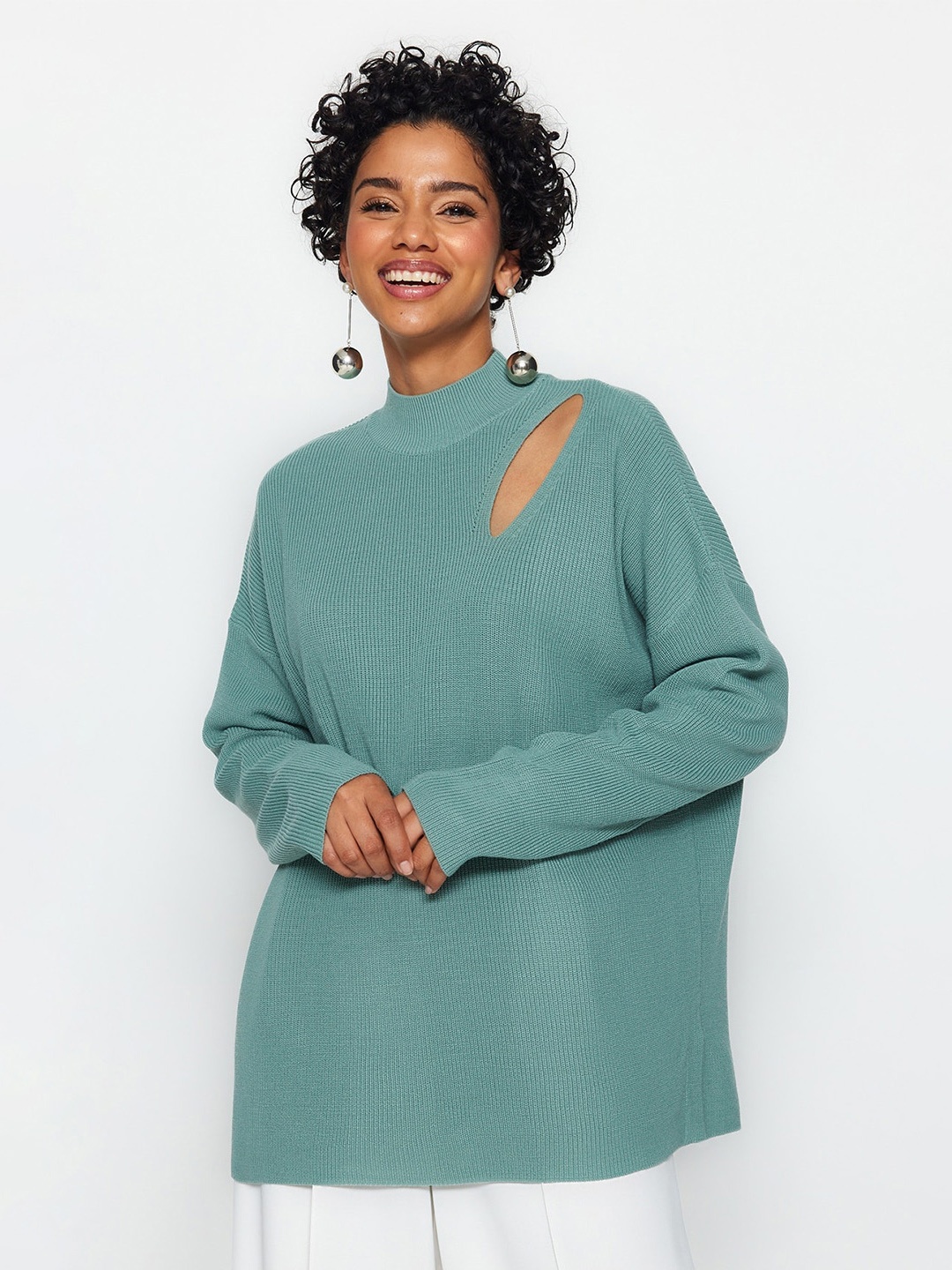 

Trendyol Cable Knit Cut Out Pullover, Green