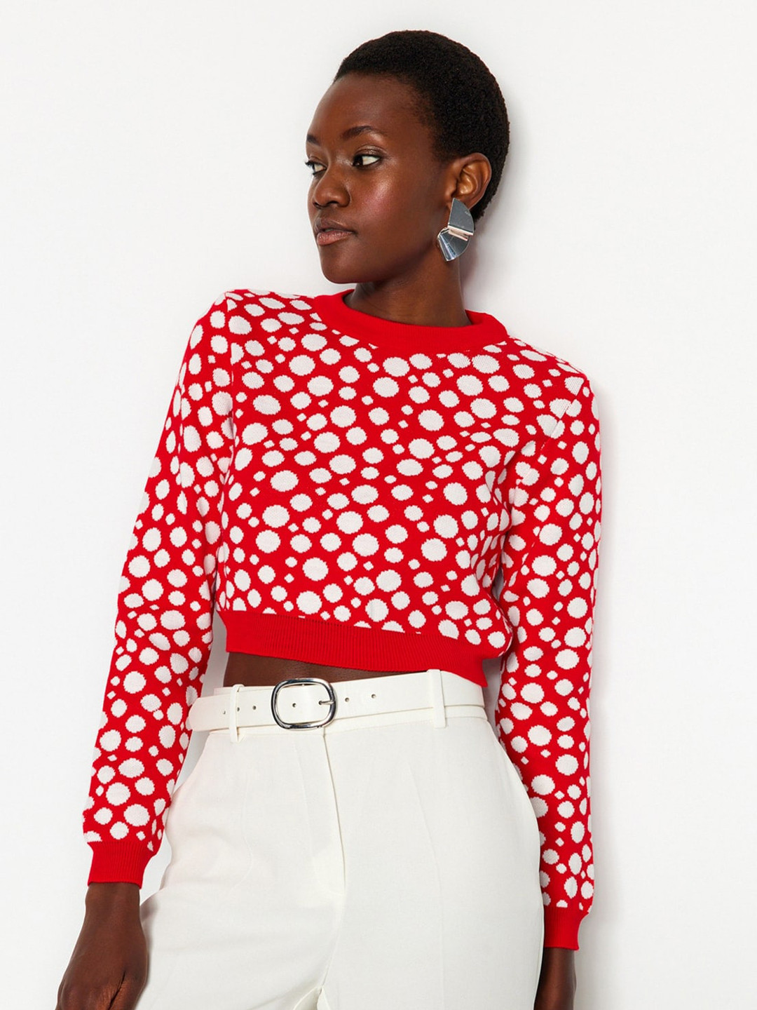 

Trendyol Abstract Printed Acrylic Crop Pullover Sweaters, Red