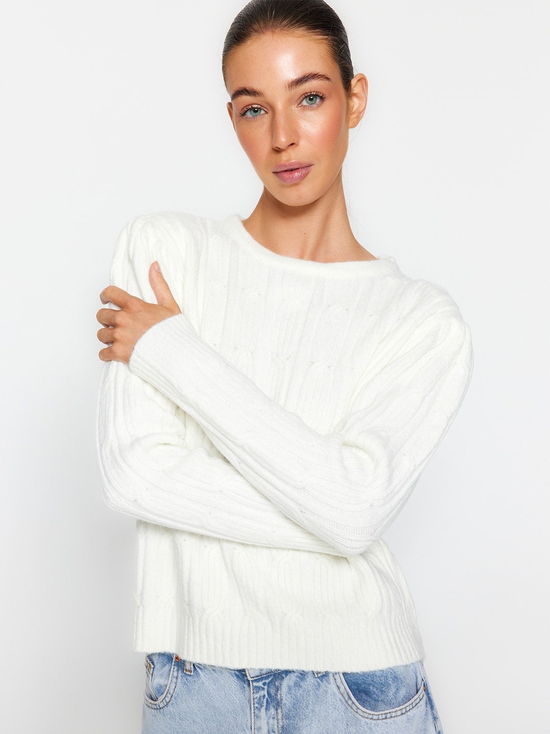 

Trendyol Cable Knit Long Sleeves Pullover, White