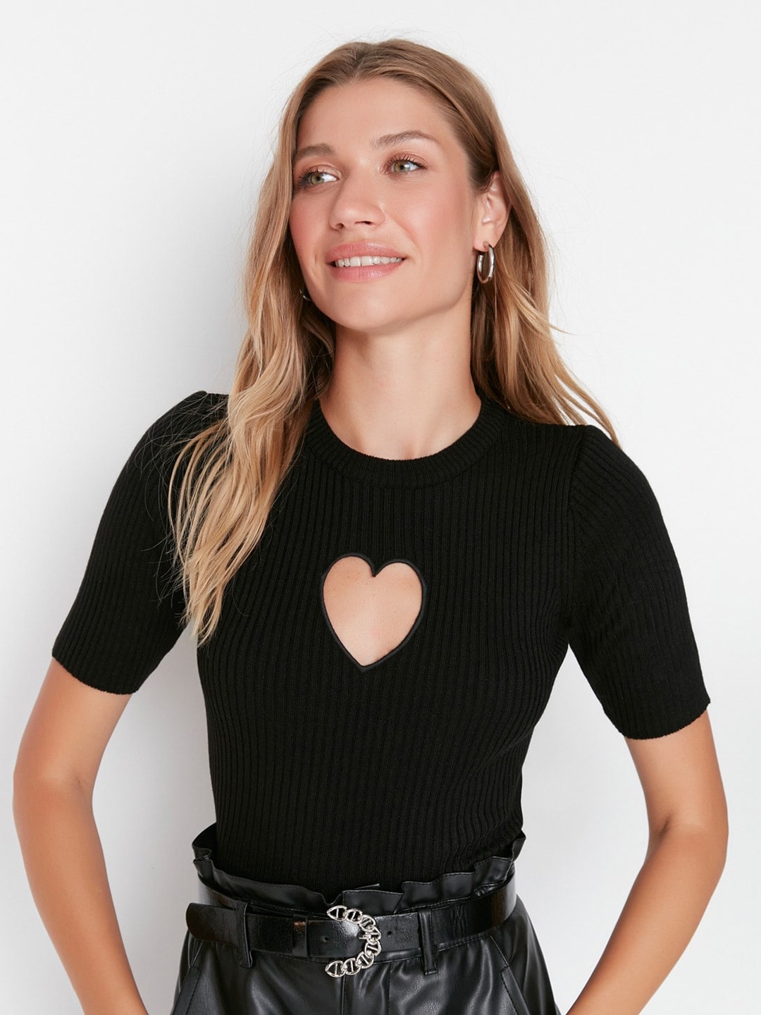 

Trendyol Ribbed Crop Pullover, Black