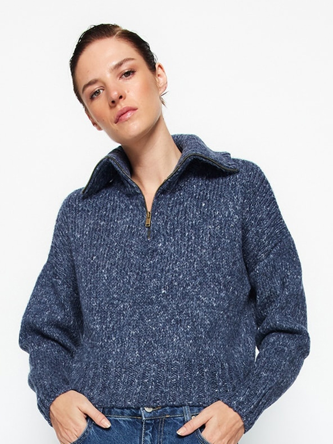 

Trendyol Turtle Neck Ribbed Half Zipper Pullover, Blue