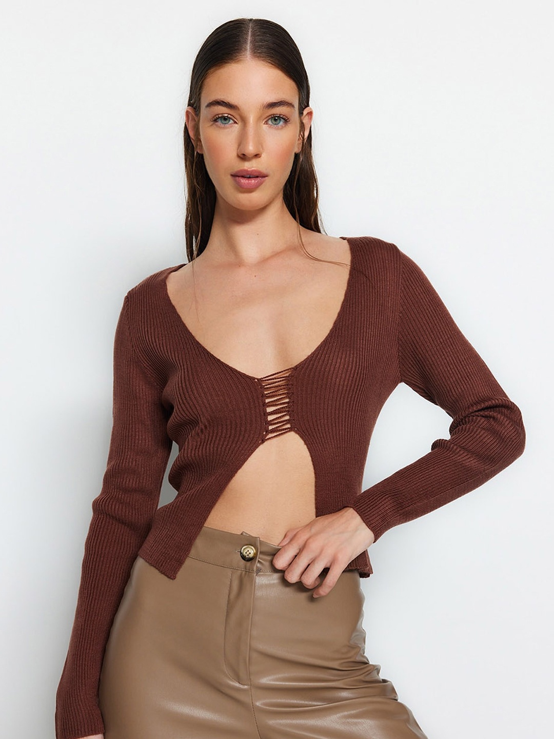 

Trendyol Self Design Acrylic Crop Top, Brown