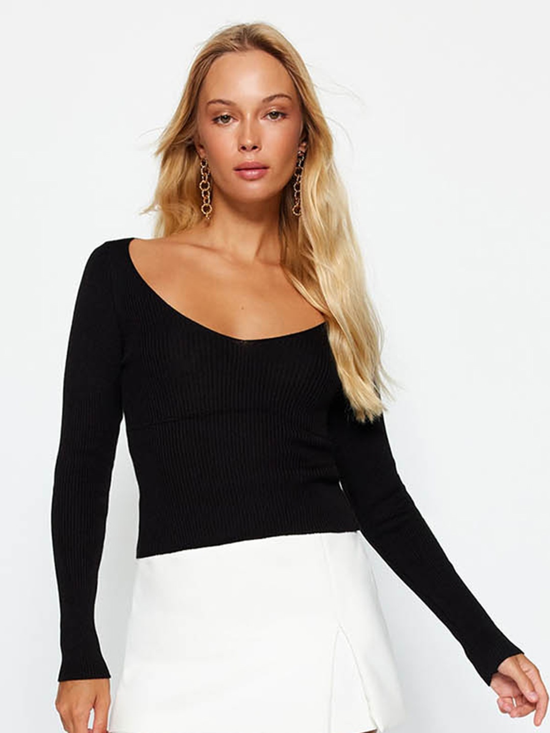

Trendyol Ribbed Scoop Neck Pullover, Black