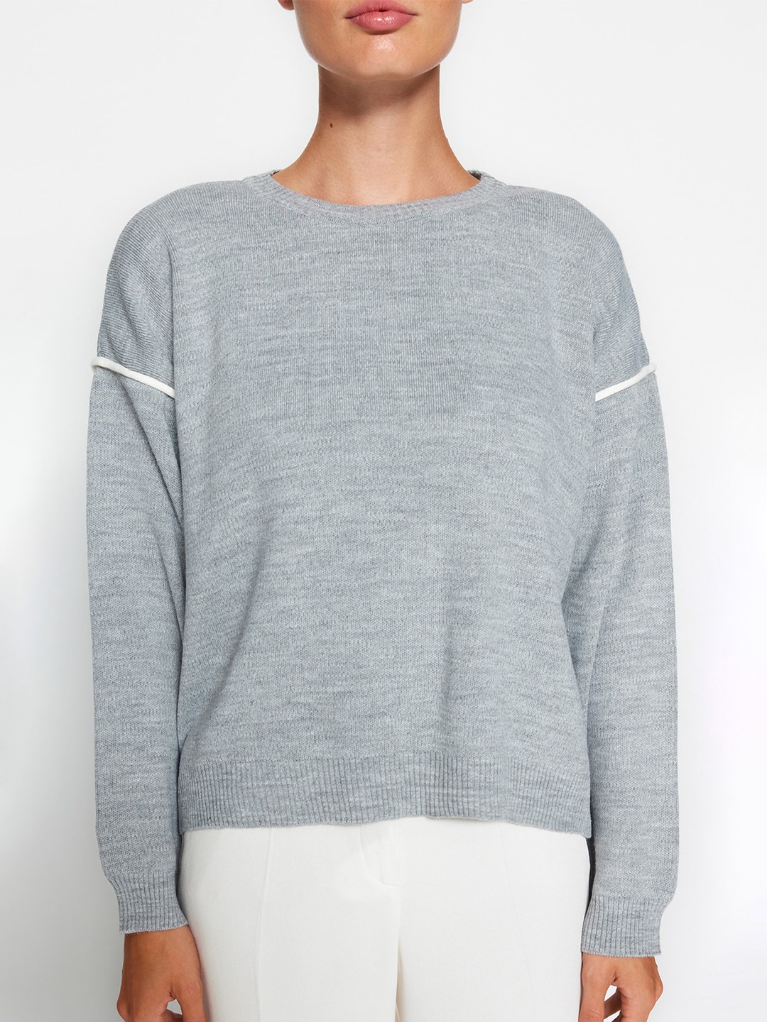 

Trendyol Round Neck Long Sleeves Acrylic Pullover, Grey