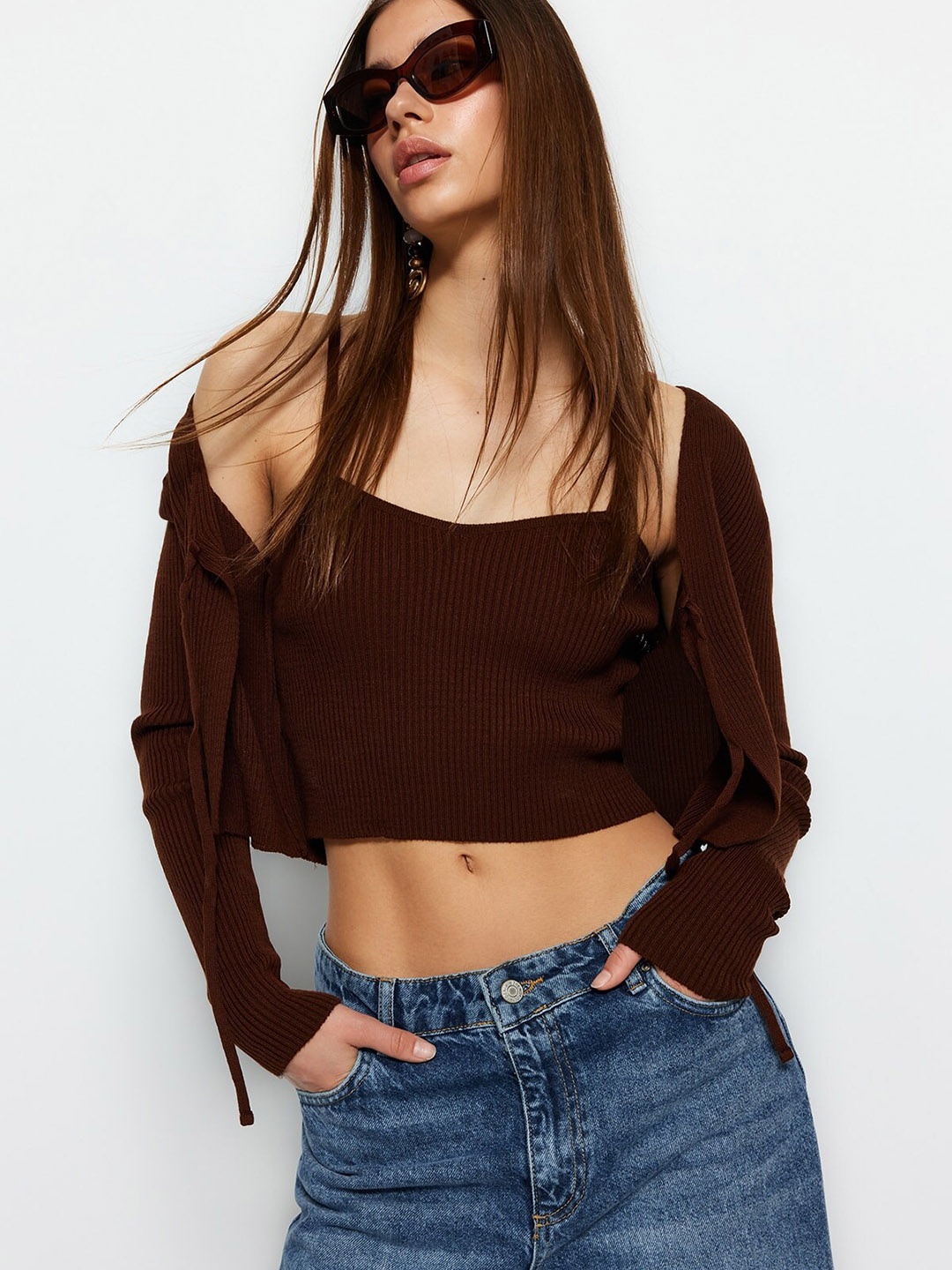 

Trendyol Ribbed Front-Open Sweaters, Brown