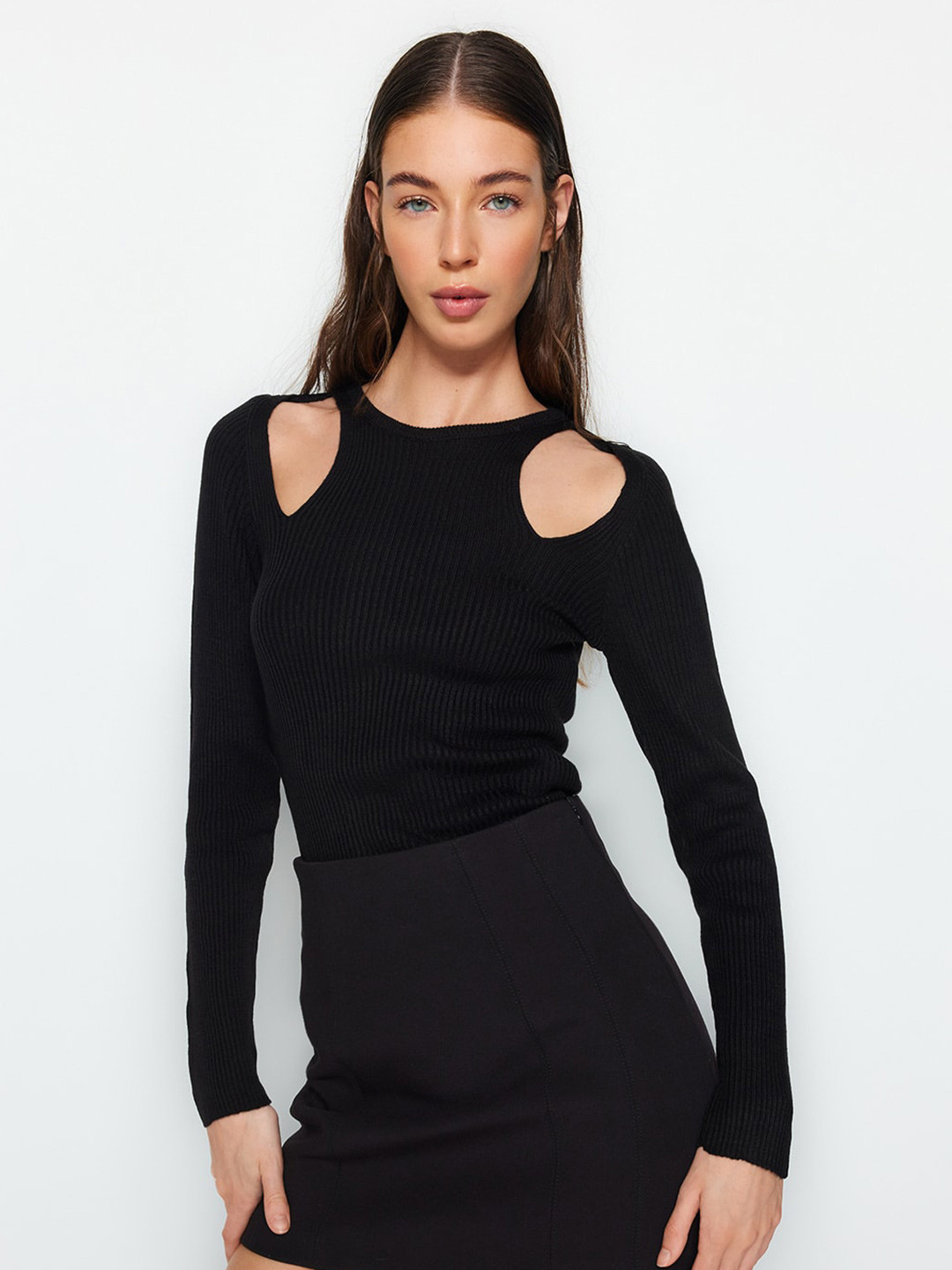 

Trendyol Ribbed Round Neck Acrylic Pullover, Black