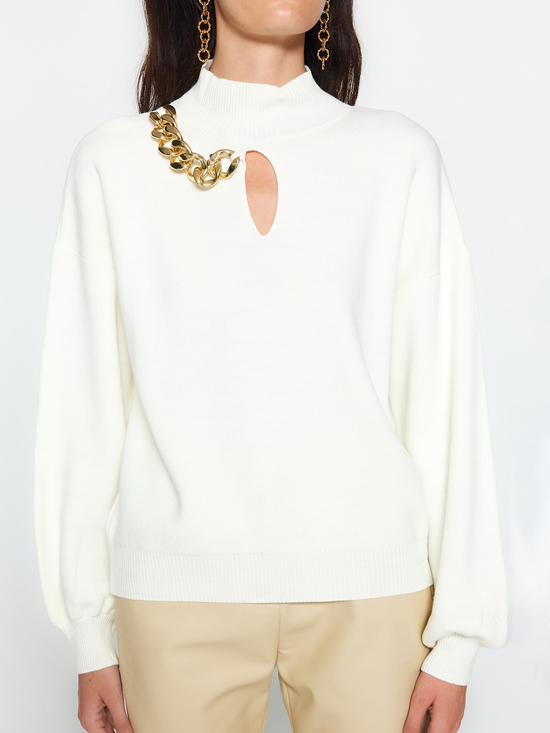 

Trendyol High Neck Acrylic Pullover, White
