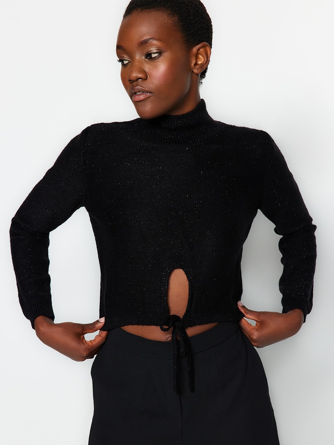 

Trendyol Turtle Neck Pullover Sweater, Black