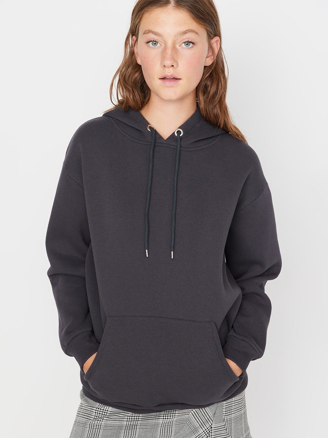 

Trendyol Hooded Pullover Sweatshirt, Charcoal