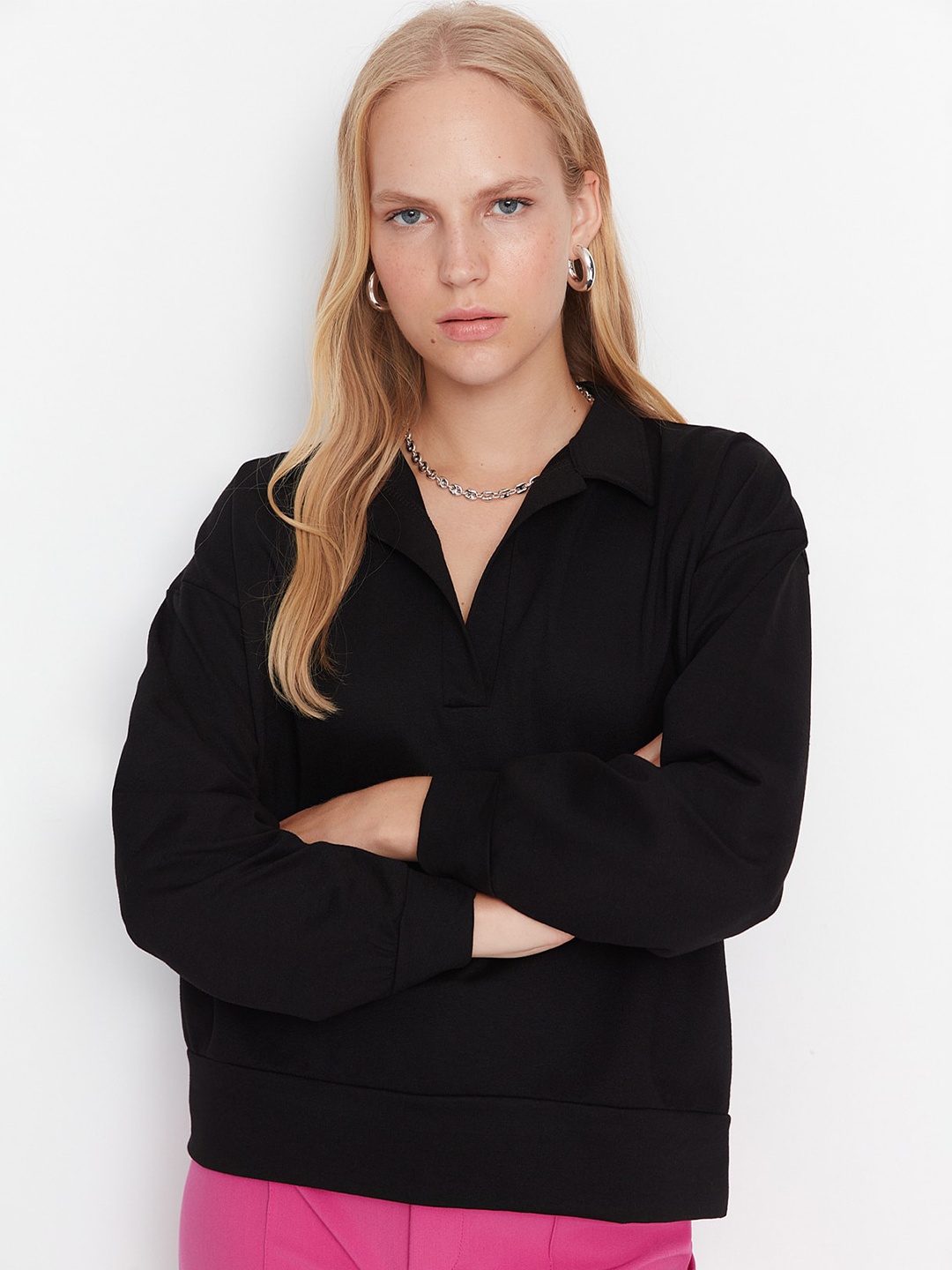 

Trendyol Shirt Collar long Sleeves Sweatshirt, Black