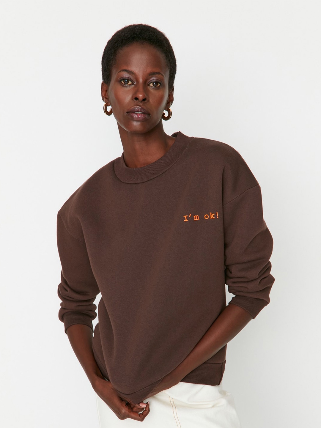 

Trendyol Round Neck Pullover Sweatshirt, Brown
