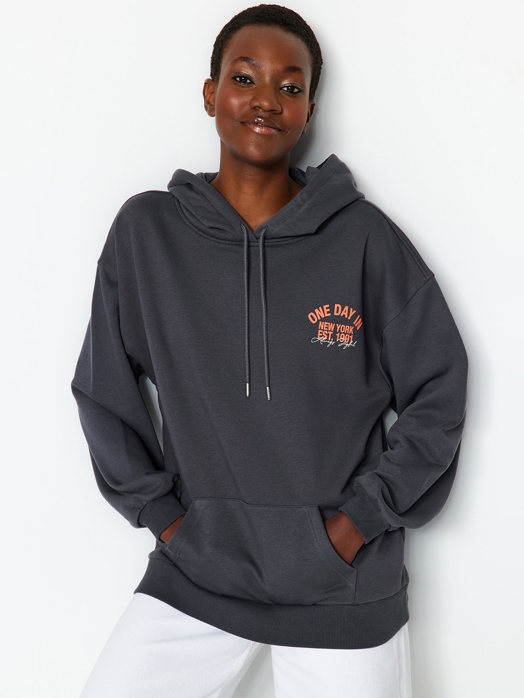 

Trendyol Hooded Pullover, Grey