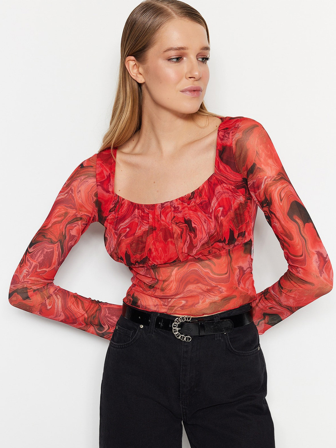 

Trendyol Floral Printed Square Neck Top, Red