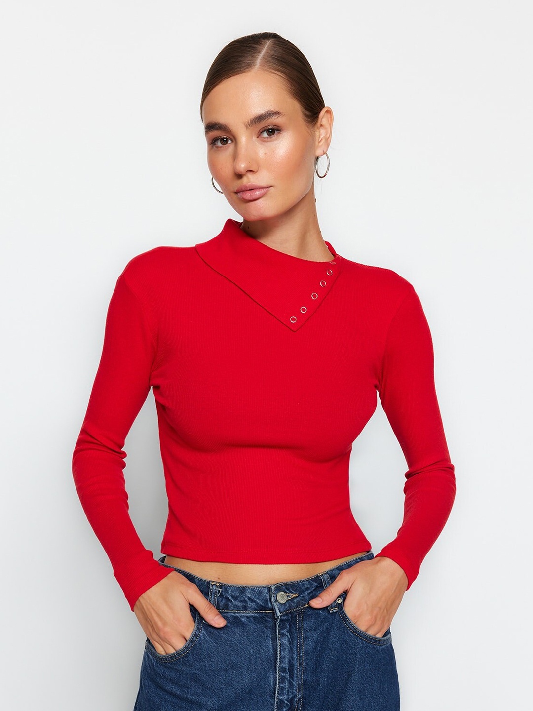 

Trendyol Turtle Neck Long Sleeves Fitted Crop Top, Red