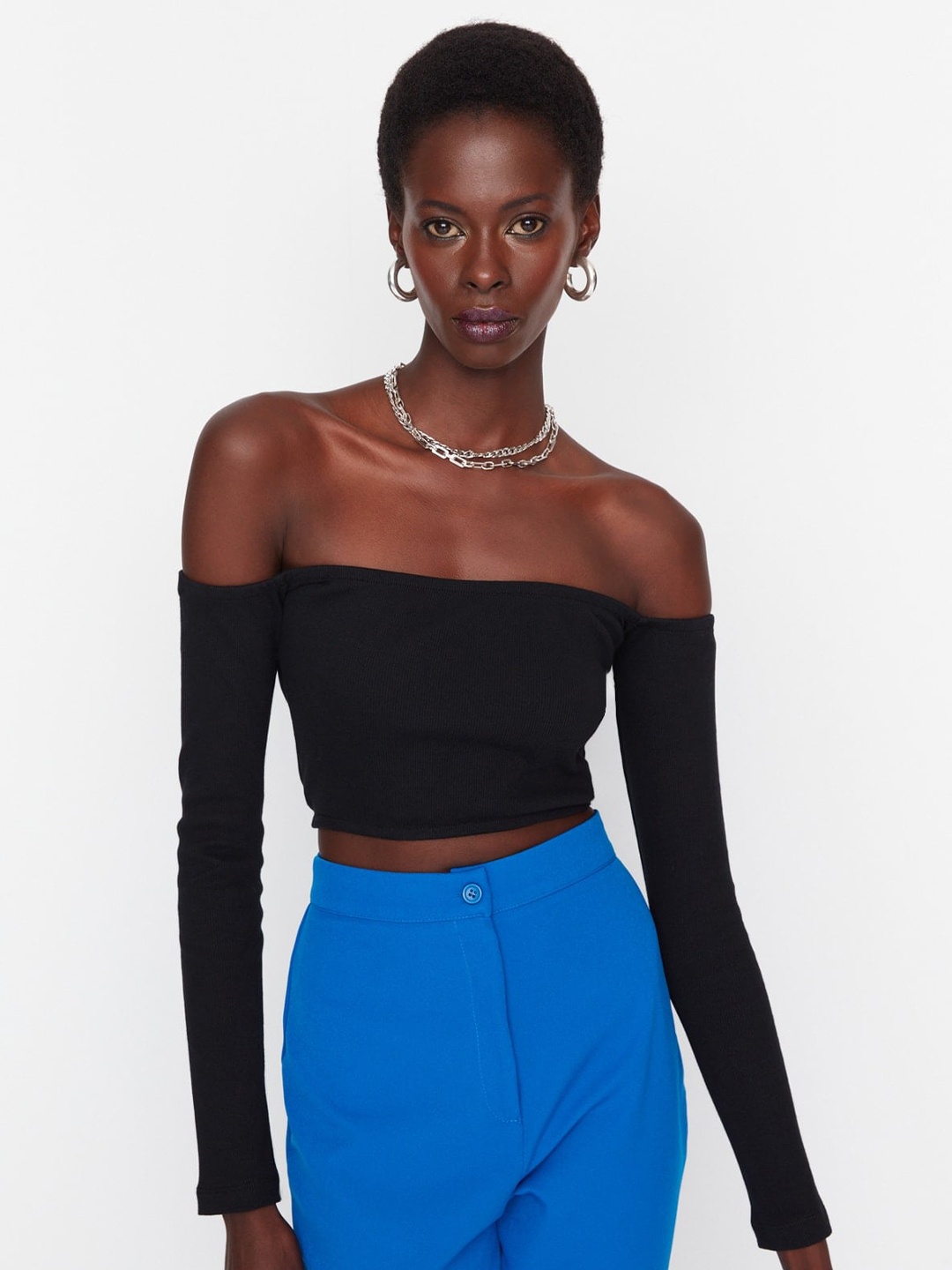 

Trendyol Off-Shoulder Bardot Crop Top, Black