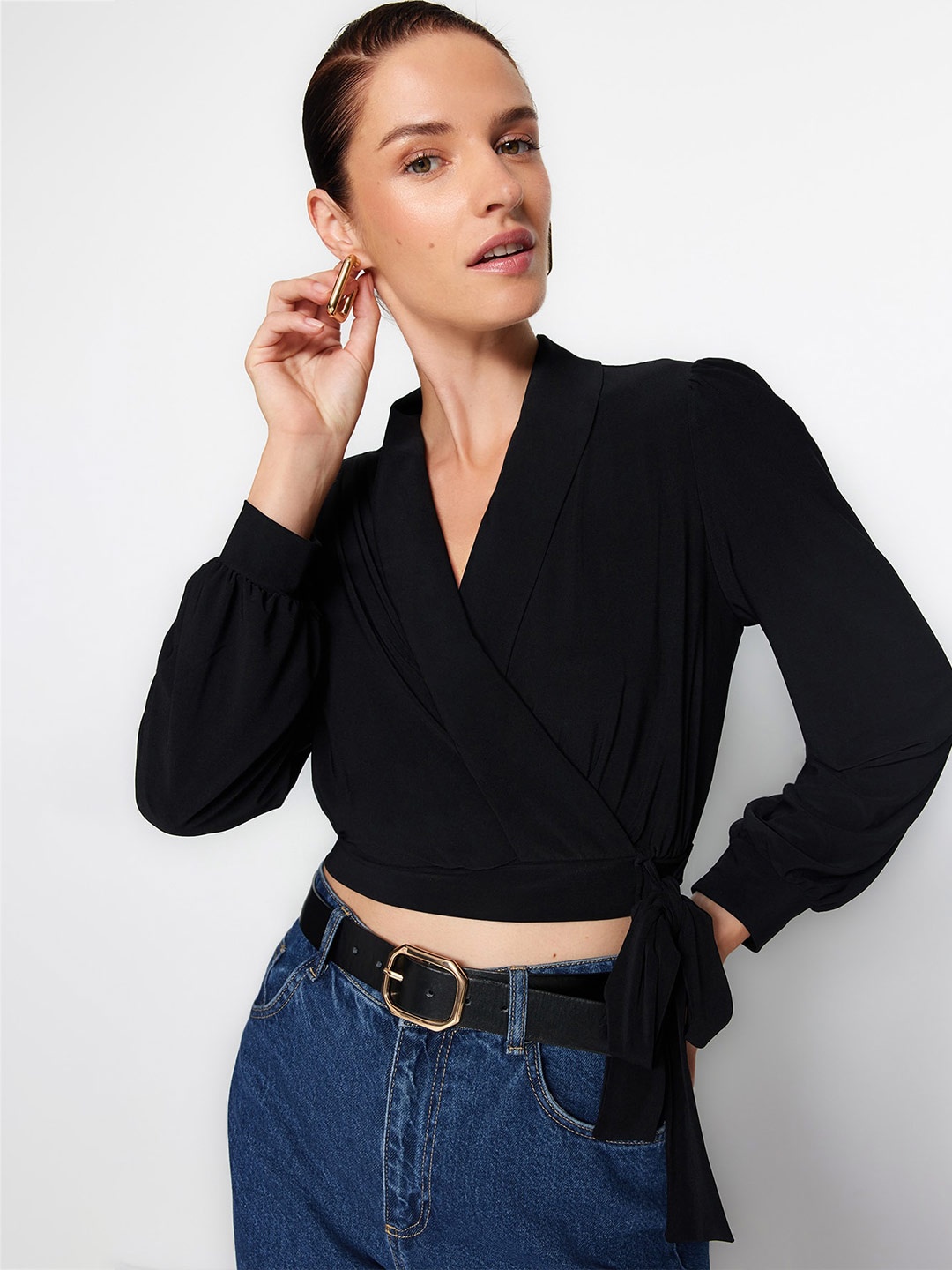 

Trendyol Shawl Collar Wrap Crop Top, Black