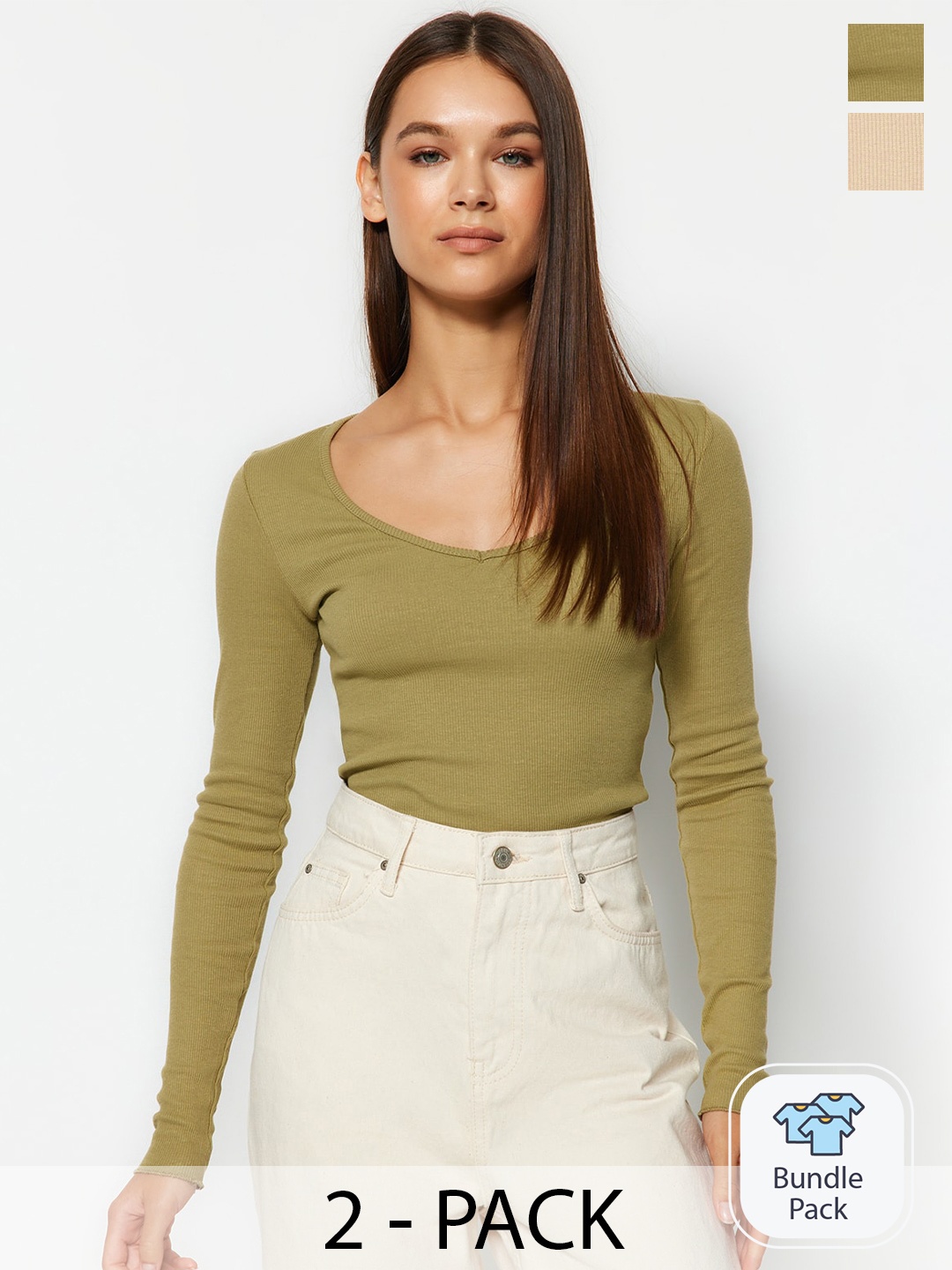 

Trendyol V-Neck Cotton Top, Na